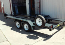 Przyczepka samochodowa powinna posiadać odpowiednie oświetlenie