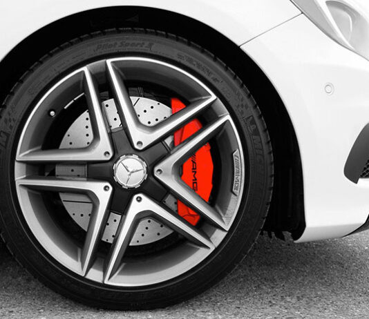 Wybieramy najlepsze opony samochodowe. Na co zwrócić uwagę? opony samochodowe