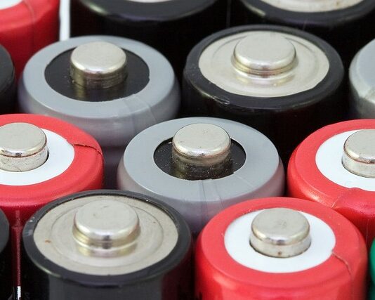 Co ile wymienia się baterie w elektryku?