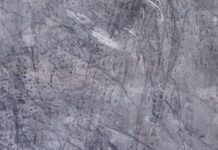 Jak umyć samochód żeby go nie porysować? Jak umyć samochód żeby go nie porysować?