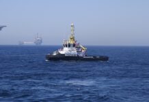 Jak hamować podczas holowania?