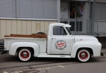 Czy laweta to holowanie?